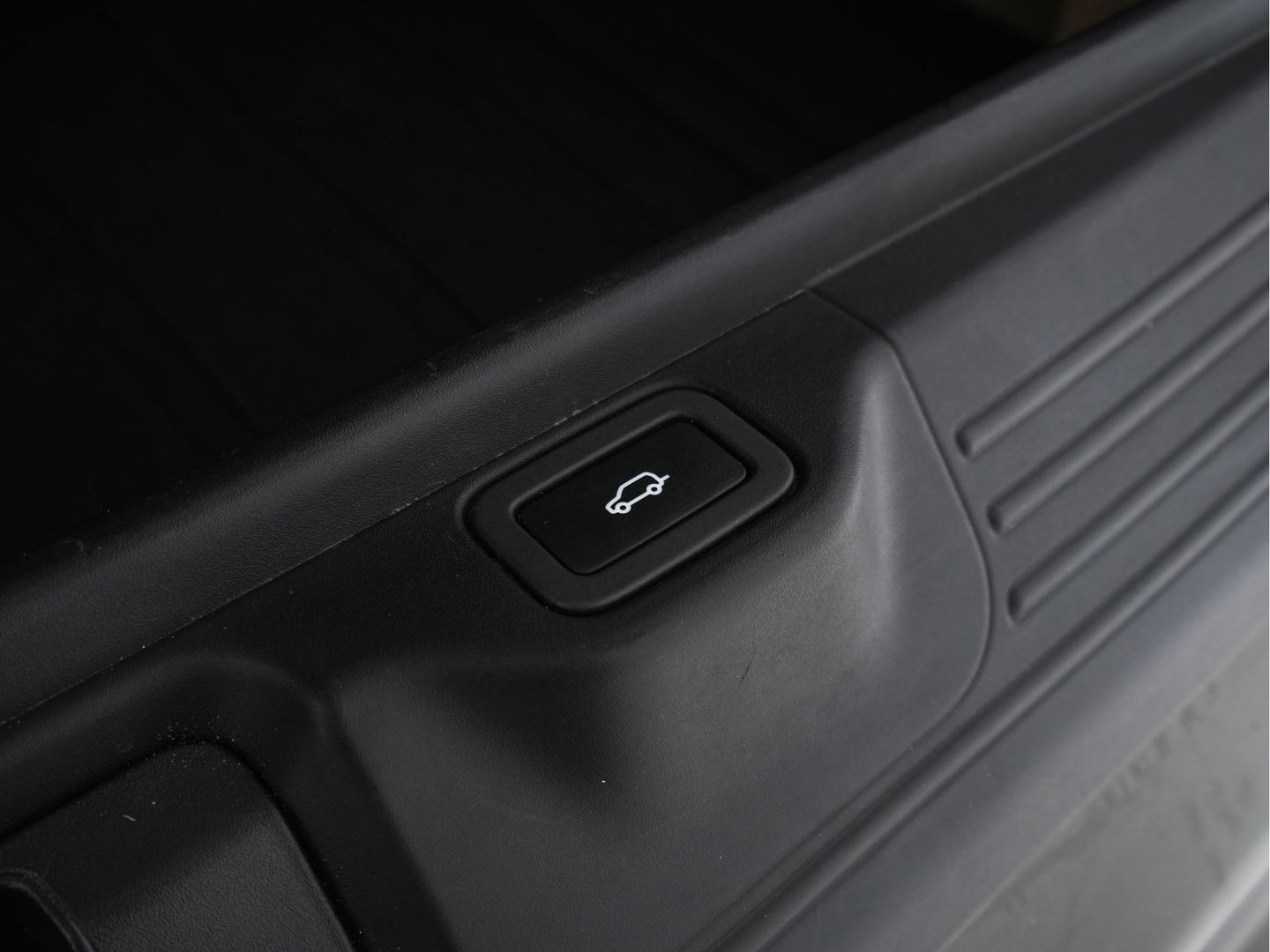 Land Rover Range Rover 4.4 SDV8 Vogue AWD Aut. *PANO | DIGI-COCKPIT | MERIDIAN-AUDIO | SURROUND-VIEW | MEMORY-PACK |  KEYLESS | OXFORD-FULL-LEATHER | BI-XENON | NAVI-FULLMAP | ECC | PDC | CRUISE | COMFORT-SEATS | 21"ALU*