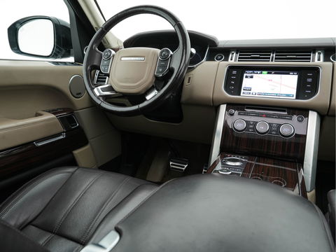 Land Rover Range Rover 4.4 SDV8 Vogue AWD Aut. *PANO | DIGI-COCKPIT | MERIDIAN-AUDIO | SURROUND-VIEW | MEMORY-PACK |  KEYLESS | OXFORD-FULL-LEATHER | BI-XENON | NAVI-FULLMAP | ECC | PDC | CRUISE | COMFORT-SEATS | 21"ALU*