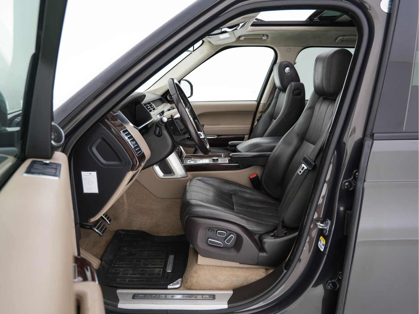 Land Rover Range Rover 4.4 SDV8 Vogue AWD Aut. *PANO | DIGI-COCKPIT | MERIDIAN-AUDIO | SURROUND-VIEW | MEMORY-PACK |  KEYLESS | OXFORD-FULL-LEATHER | BI-XENON | NAVI-FULLMAP | ECC | PDC | CRUISE | COMFORT-SEATS | 21"ALU*