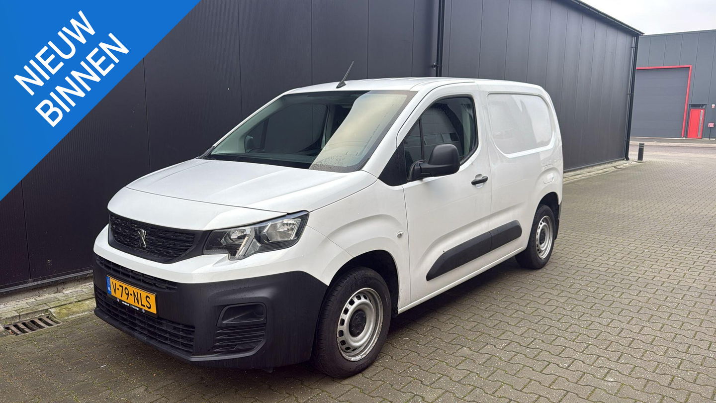 Peugeot Partner 1.2 Airco 3 Persoons Dealer onderhouden