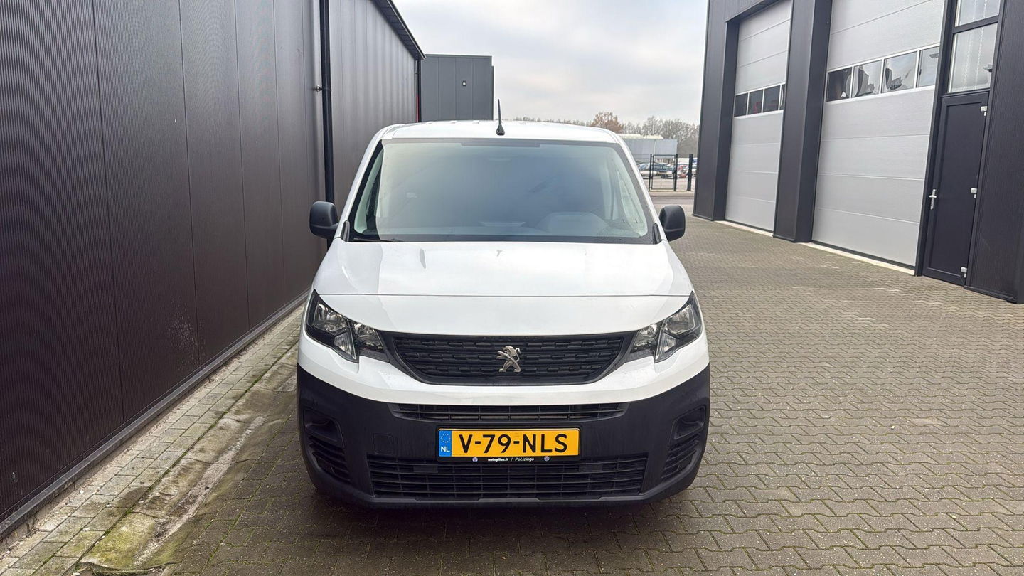 Peugeot Partner 1.2 Airco 3 Persoons Dealer onderhouden
