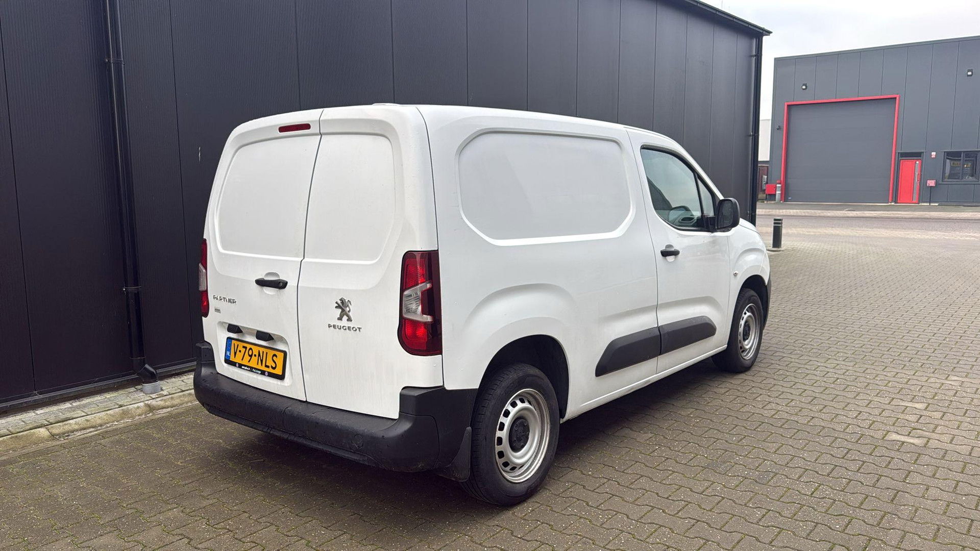 Peugeot Partner 1.2 Airco 3 Persoons Dealer onderhouden