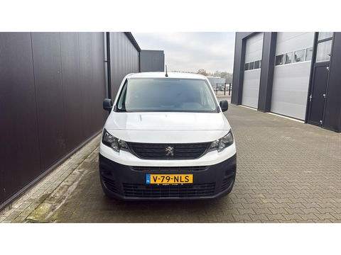 Peugeot Partner 1.2 Airco 3 Persoons Dealer onderhouden