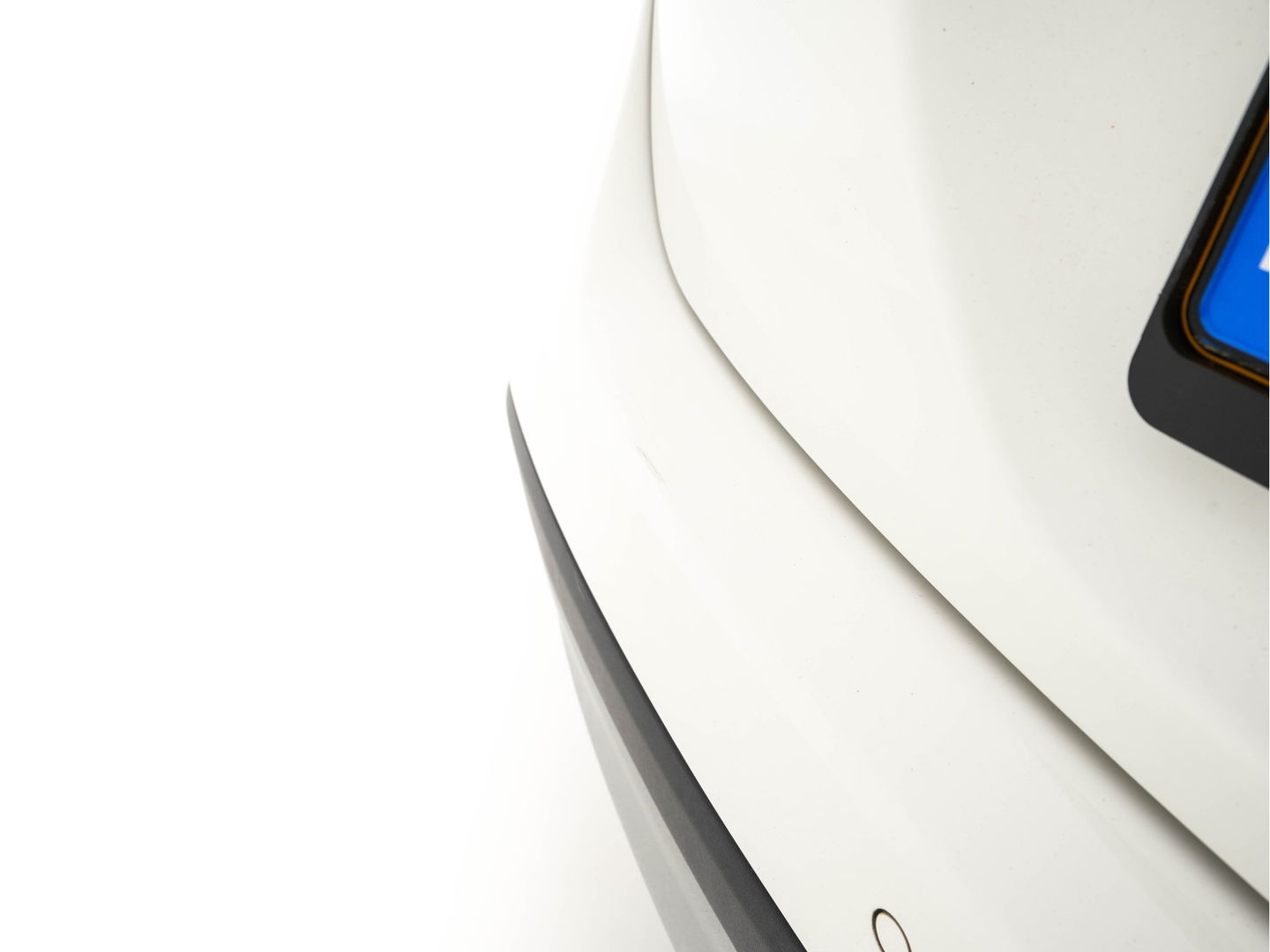 Mercedes-Benz GLA 200 CDI Ambition *NAVI-FULLMAP | ECC | CRUISE | HEATED-COMFORT-SEATS | TOWBAR | PDC |  CARBON-INLAY | 17"ALU*