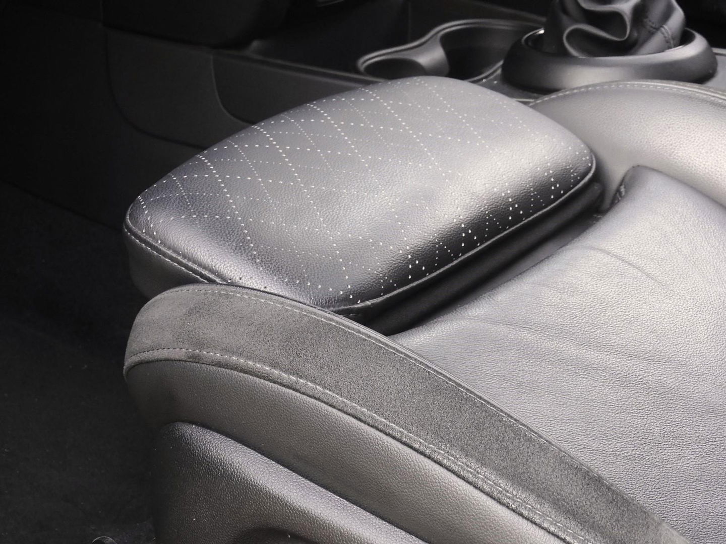 MINI Countryman COOPER S E/ PANORAMADAK/ LEER/ CAMERA/ ELEKT. KLEP/ SFEERVERLICHTING/ 12 MND GARANTIE