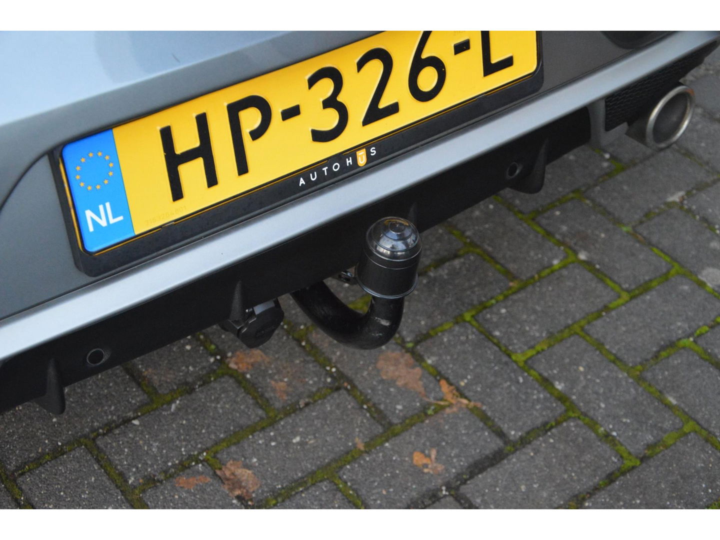 Volvo V40 2.0 D2 R-Design | Stoelverwarming | Parkeersensoren | Cruise Control | Bluetooth |