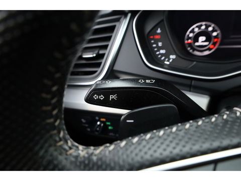 Audi Q5 2.0 TFSI quattro S-line | Pano | Trekhaak | Cruise | Stoelverw. | LED | 19''