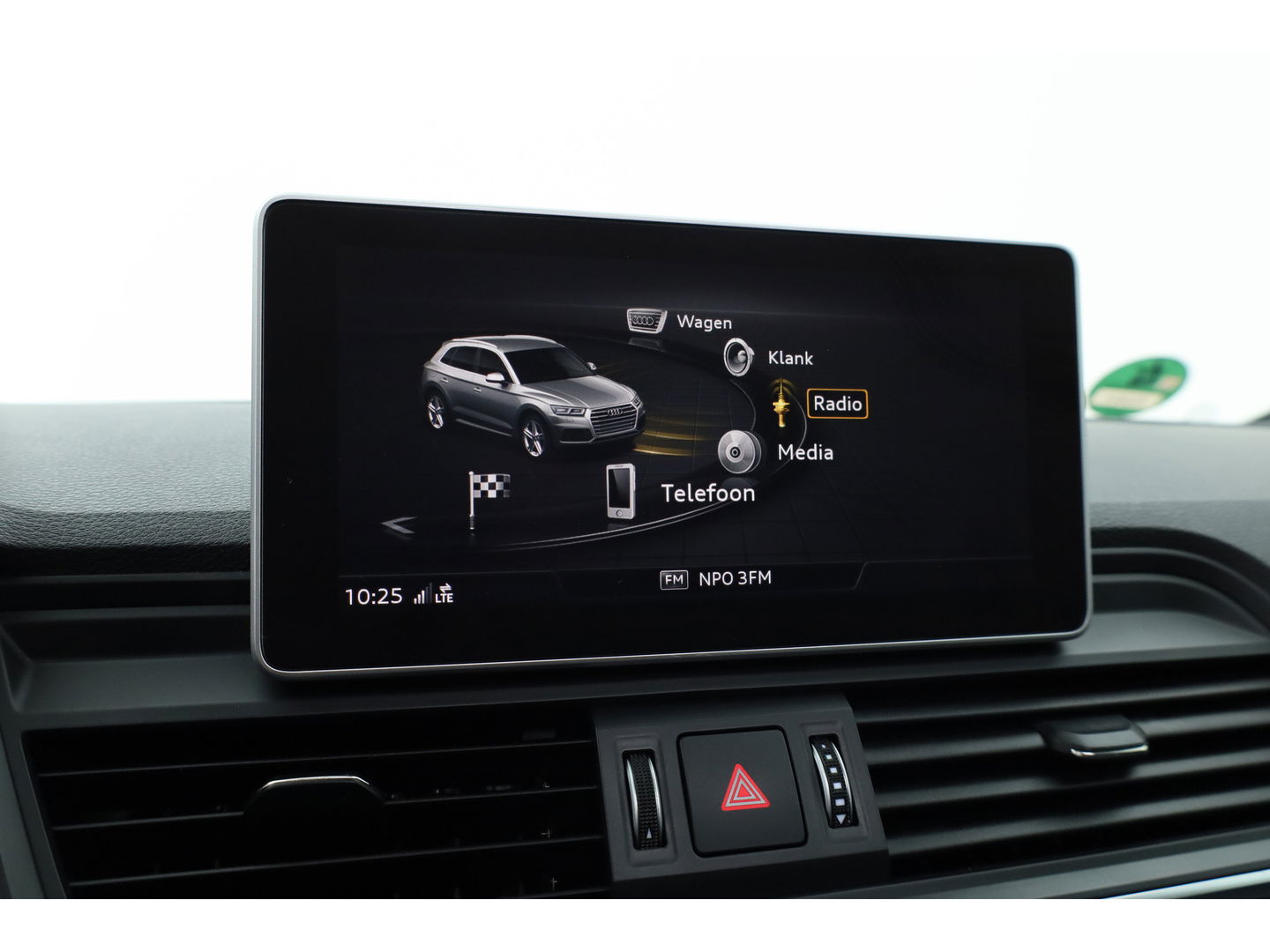 Audi Q5 2.0 TFSI quattro S-line | Pano | Trekhaak | Cruise | Stoelverw. | LED | 19''