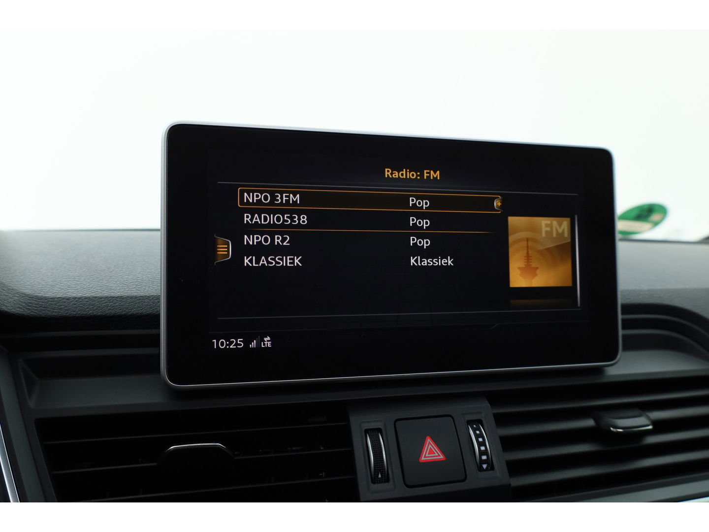 Audi Q5 2.0 TFSI quattro S-line | Pano | Trekhaak | Cruise | Stoelverw. | LED | 19''