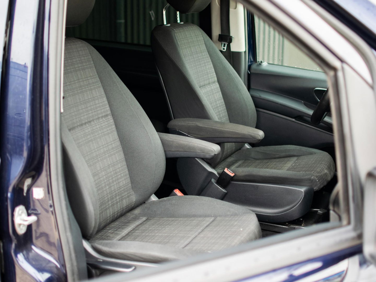 Mercedes-Benz Vito 114 Extra Lang DC | LED | CAMERA | ARMSTEUN V+A | CRUISE