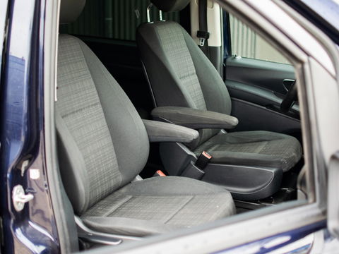 Mercedes-Benz Vito 114 Extra Lang DC | LED | CAMERA | ARMSTEUN V+A | CRUISE