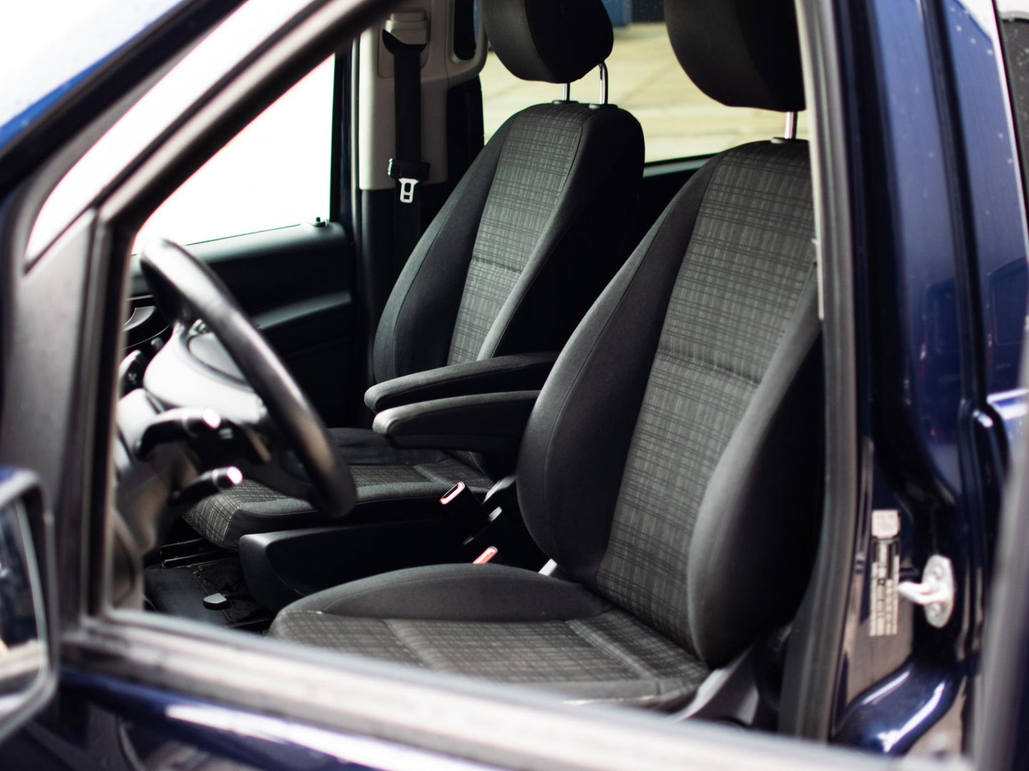 Mercedes-Benz Vito 114 Extra Lang DC | LED | CAMERA | ARMSTEUN V+A | CRUISE