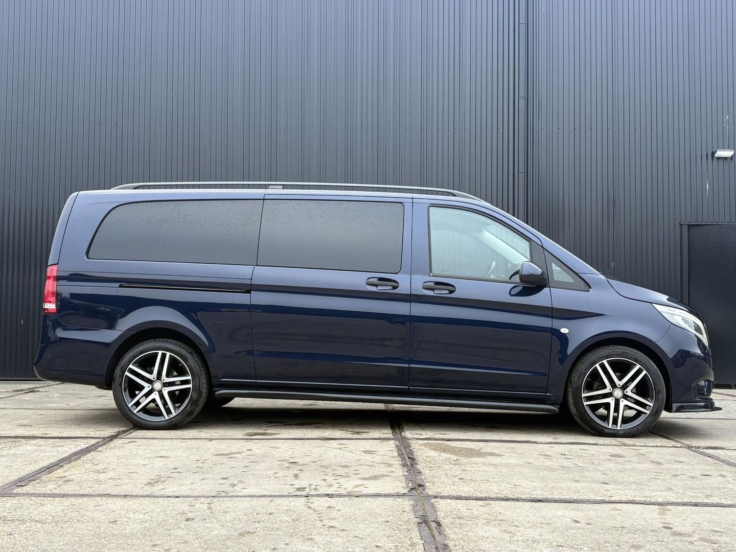 Mercedes-Benz Vito 114 Extra Lang DC | LED | CAMERA | ARMSTEUN V+A | CRUISE