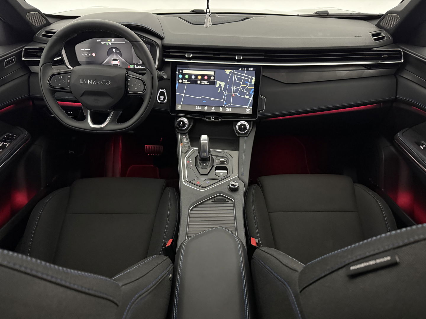 Lynk Co 01 1.5 Black Pack | SOH 95% | Adap. Cruise | Pano | Memory | Sfeerverl. | 360° | Virtual | Carplay