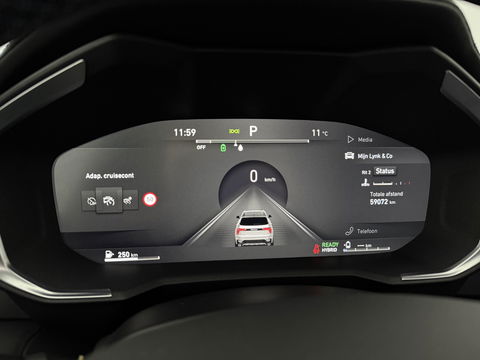 Lynk Co 01 1.5 Black Pack | SOH 95% | Adap. Cruise | Pano | Memory | Sfeerverl. | 360° | Virtual | Carplay