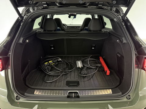 Lynk Co 01 1.5 Black Pack | SOH 95% | Adap. Cruise | Pano | Memory | Sfeerverl. | 360° | Virtual | Carplay