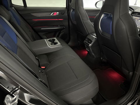 Lynk Co 01 1.5 Black Pack | SOH 95% | Adap. Cruise | Pano | Memory | Sfeerverl. | 360° | Virtual | Carplay