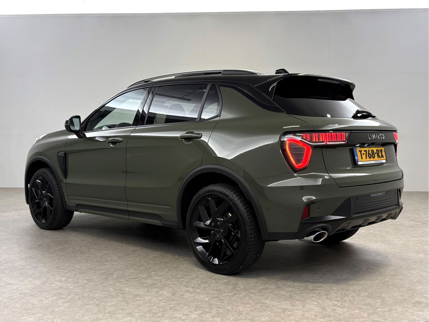 Lynk Co 01 1.5 Black Pack | SOH 95% | Adap. Cruise | Pano | Memory | Sfeerverl. | 360° | Virtual | Carplay