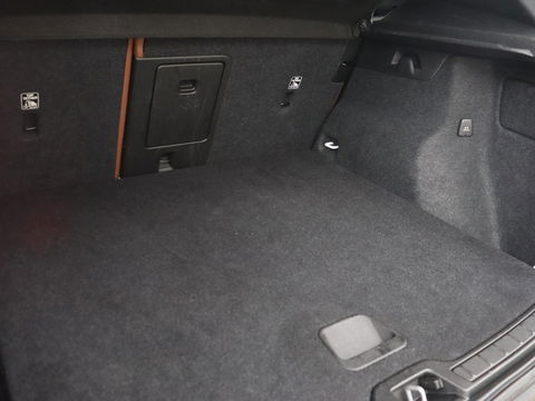 Volvo XC40 Recharge P8 AWD R Design | Panoramadak | Leder | 360 Camera | Stoelverwarming | Harman/Kardon | Memory | Carplay | Adaptive cruise | Keyless | Navigatie | Full LED