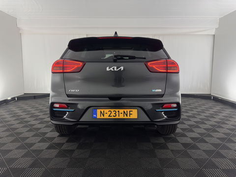 Kia e-Niro DynamicPlusLine 64 kWh (INCL-BTW) | 1/2 LEATHER | FULL-LED | SUNFOOF | NAVI-FULLMAP | KEYLESS | DIGI-COCKPIT | PRIVACY-GLASS | 17"ALU*