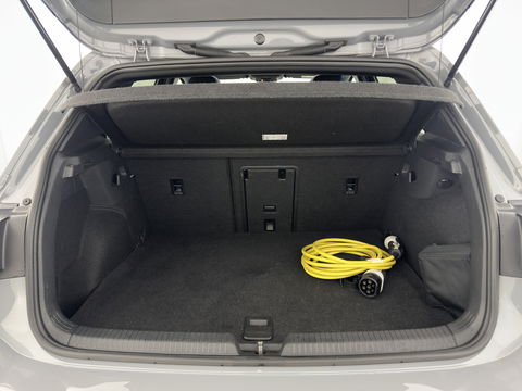 Volkswagen Golf 1.4 eHybrid GTE (INCL-BTW) *PANO | NAVI | CRUISE | VIRTUAL | 18 INCH ALU*
