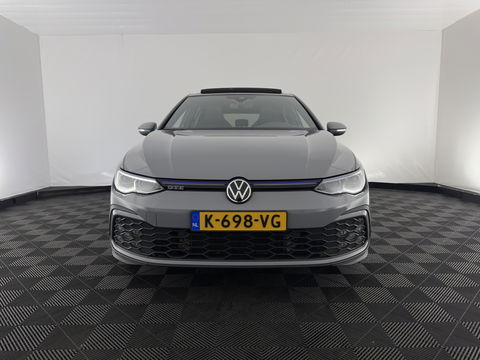 Volkswagen Golf 1.4 eHybrid GTE (INCL-BTW) *PANO | NAVI | CRUISE | VIRTUAL | 18 INCH ALU*