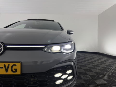 Volkswagen Golf 1.4 eHybrid GTE (INCL-BTW) *PANO | NAVI | CRUISE | VIRTUAL | 18 INCH ALU*