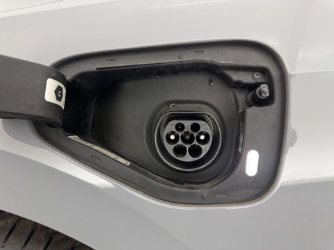 Volkswagen Golf 1.4 eHybrid GTE (INCL-BTW) *PANO | NAVI | CRUISE | VIRTUAL | 18 INCH ALU*