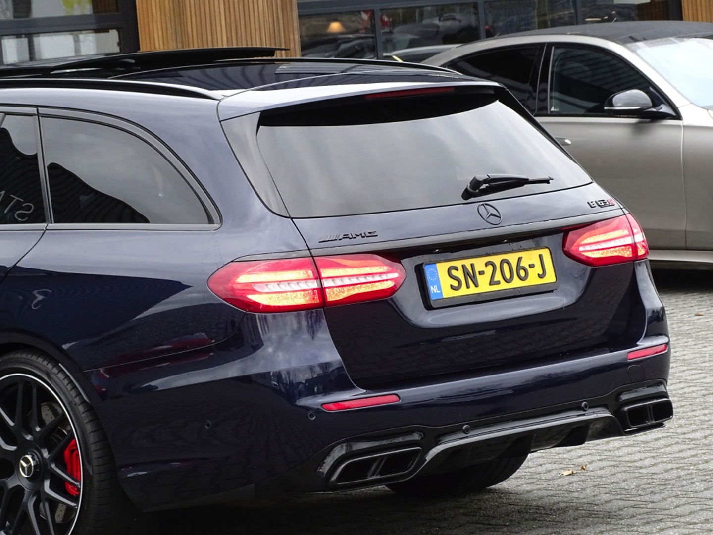 Mercedes-Benz E-Klasse Estate E63s AMG V8 613PK 4-Matic / Carbon / Pano / 360 / Head-Up