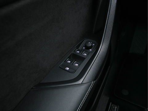 Škoda Kodiaq 1.5TSI Sportline ( 7-Pers.) Aut* LEATHER-MICROFIBRE | MEMORY-PACK | FULL-LED | ADAPTIVE-CRUISE | CAMERA | DAB+ | AMBIENT-LIGHT | KEYLESS | CARPLAY | HEATED-SPORTSEATS | DAB | SHIFT-PADDLES | 20 "ALU*