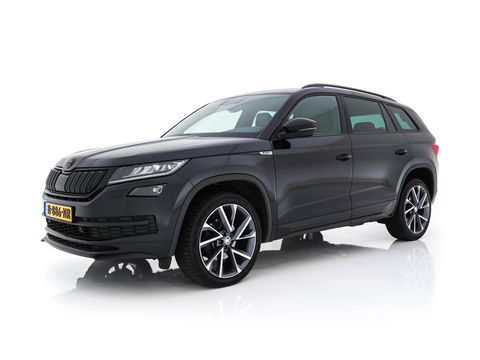 Škoda Kodiaq 1.5TSI Sportline ( 7-Pers.) Aut* LEATHER-MICROFIBRE | MEMORY-PACK | FULL-LED | ADAPTIVE-CRUISE | CAMERA | DAB+ | AMBIENT-LIGHT | KEYLESS | CARPLAY | HEATED-SPORTSEATS | DAB | SHIFT-PADDLES | 20 "ALU*
