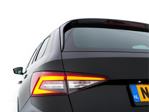 Škoda Kodiaq 1.5TSI Sportline ( 7-Pers.) Aut* LEATHER-MICROFIBRE | MEMORY-PACK | FULL-LED | ADAPTIVE-CRUISE | CAMERA | DAB+ | AMBIENT-LIGHT | KEYLESS | CARPLAY | HEATED-SPORTSEATS | DAB | SHIFT-PADDLES | 20 "ALU*