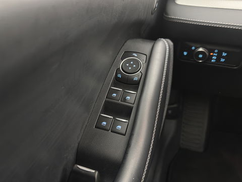 Ford Mustang Mach-E RWD 75 kWh (3-Fase) {SOH-93%} (INCL-BTW) Aut. *LUXURY-LEATHER | FULL-LED | DAB+ | DIGI-COCKPIT | KEYLESS | NAVI-FULLMAP | TOPVIEW | LANE-ASSIST | BLINDSPOT | CARPLAY | HEATED-COMFORTSEATS | PRIVACY-GLASS |TOWBAR | 18"ALU*