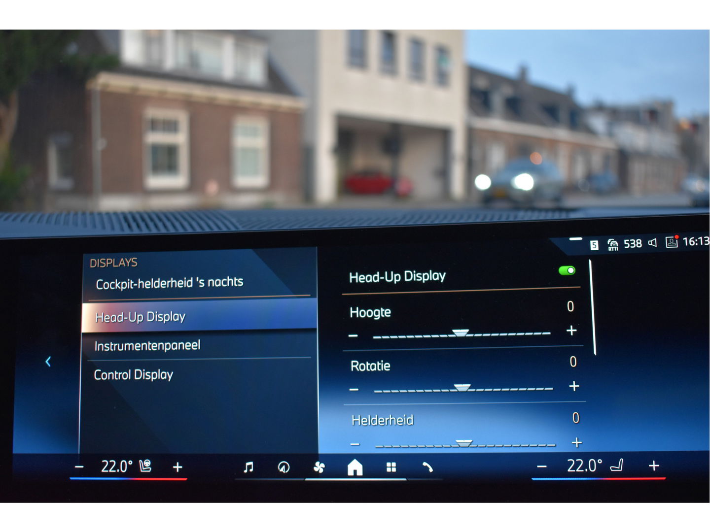 BMW 5 Serie 520i M-Sport Comfort pack 208 pk | Vol | Pano.dak | HUD | Harman/Kardon | Keyless | Memory stoelen | 360 gr.camera | Stoelverkoeling