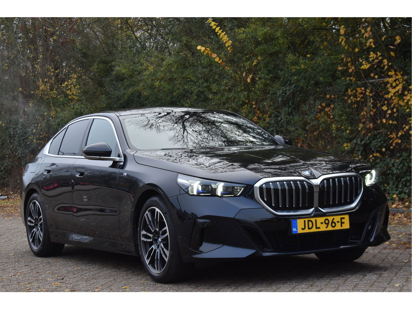 BMW 5 Serie 520i M-Sport Comfort pack 208 pk | Vol | Pano.dak | HUD | Harman/Kardon | Keyless | Memory stoelen | 360 gr.camera | Stoelverkoeling