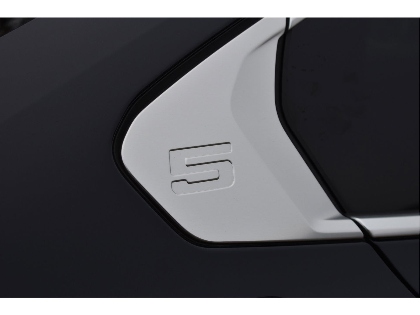 BMW 5 Serie 520i M-Sport Comfort pack 208 pk | Vol | Pano.dak | HUD | Harman/Kardon | Keyless | Memory stoelen | 360 gr.camera | Stoelverkoeling