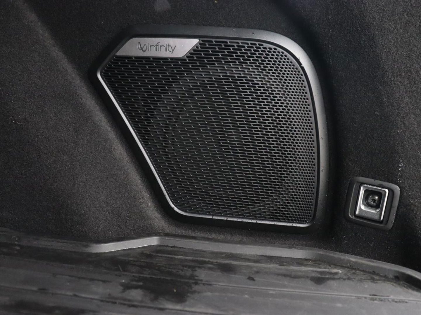 Lynk & Co 01 1.5 Plug In | 19.600 km NAP | Panoramadak | Infinity by Harman | Camera | Adaptive cruise | Stoelverwarming | Carplay | Memory | Full LED | PHEV