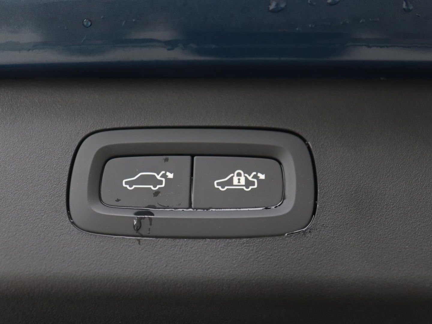 Lynk & Co 01 1.5 Plug In | 19.600 km NAP | Panoramadak | Infinity by Harman | Camera | Adaptive cruise | Stoelverwarming | Carplay | Memory | Full LED | PHEV