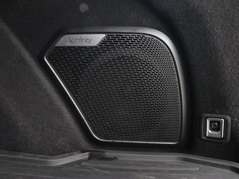 Lynk & Co 01 1.5 Plug In | Trekhaak | Panoramadak | Infinity by Harman | Camera | Adaptive cruise | Stoelverwarming | Carplay | Memory | Full LED | PHEV