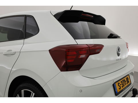 Volkswagen Polo 1.0 TSI R-Line DSG | Adapt. Cruise | Apple CarPlay & Android Auto | Trekhaak | Navi | 17"