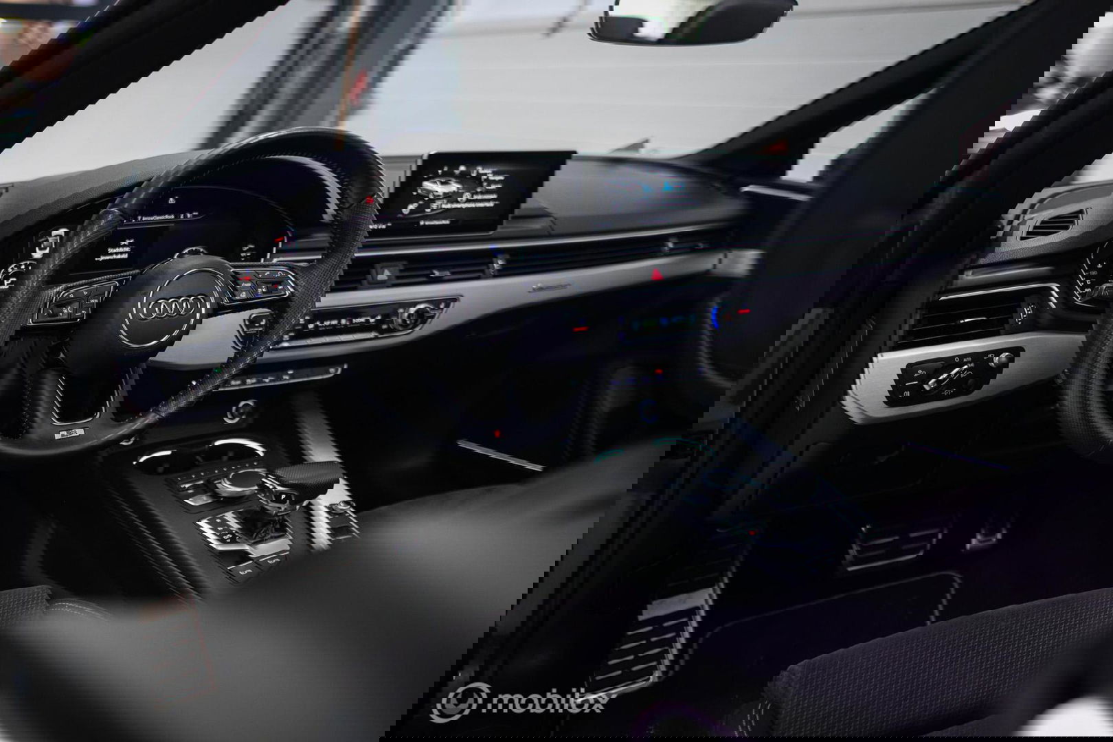 Audi A5 Cabriolet 2.0 TFSI quattro Sport Pro Line S | B&O | VC | HUD | Adaptive cruise | Stoel + stuurwiel verwarming | Trekhaak |