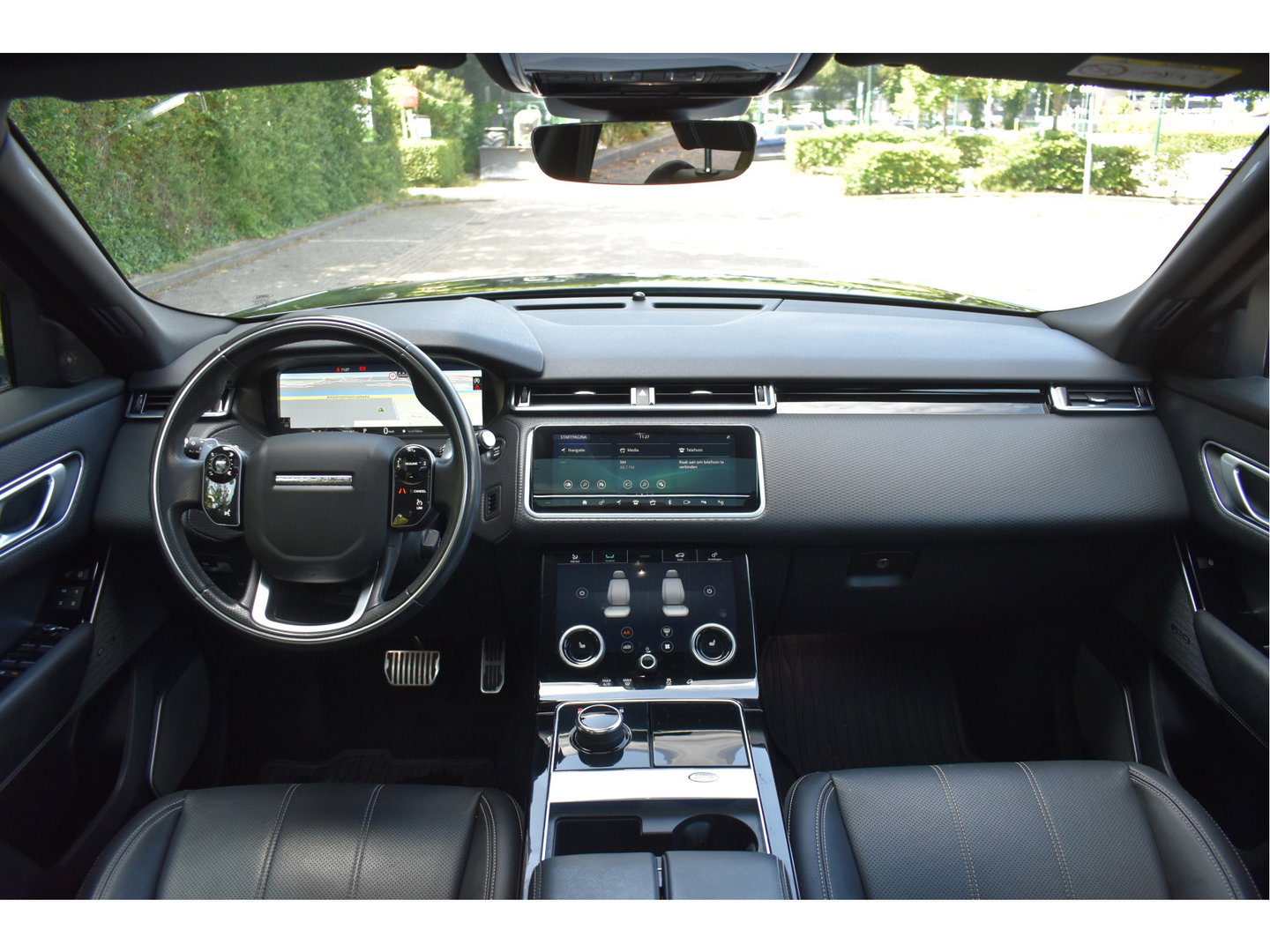 Land Rover Range Rover Velar 2.0 P250 Turbo AWD R-Dynamic Drive Pro Pack | Keyless | Digitale tellers | Pano.dak | Carplay | Adapt.CC | Camera | Meridian | Elekt.stoelen