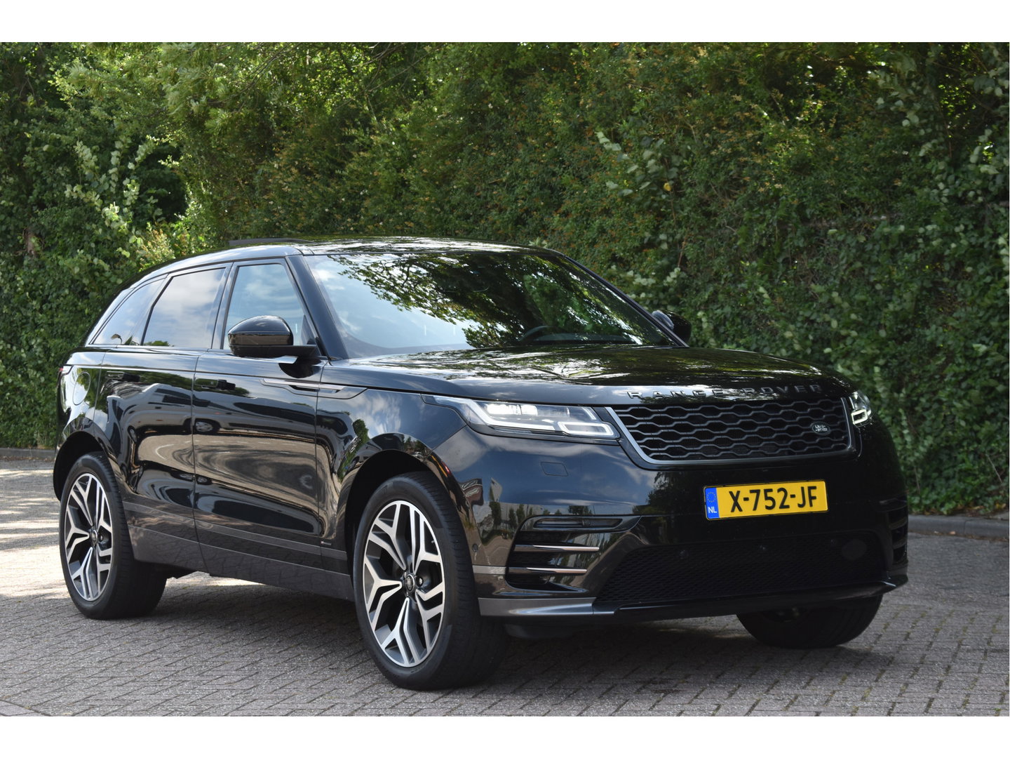 Land Rover Range Rover Velar 2.0 P250 Turbo AWD R-Dynamic Drive Pro Pack | Keyless | Digitale tellers | Pano.dak | Carplay | Adapt.CC | Camera | Meridian | Elekt.stoelen