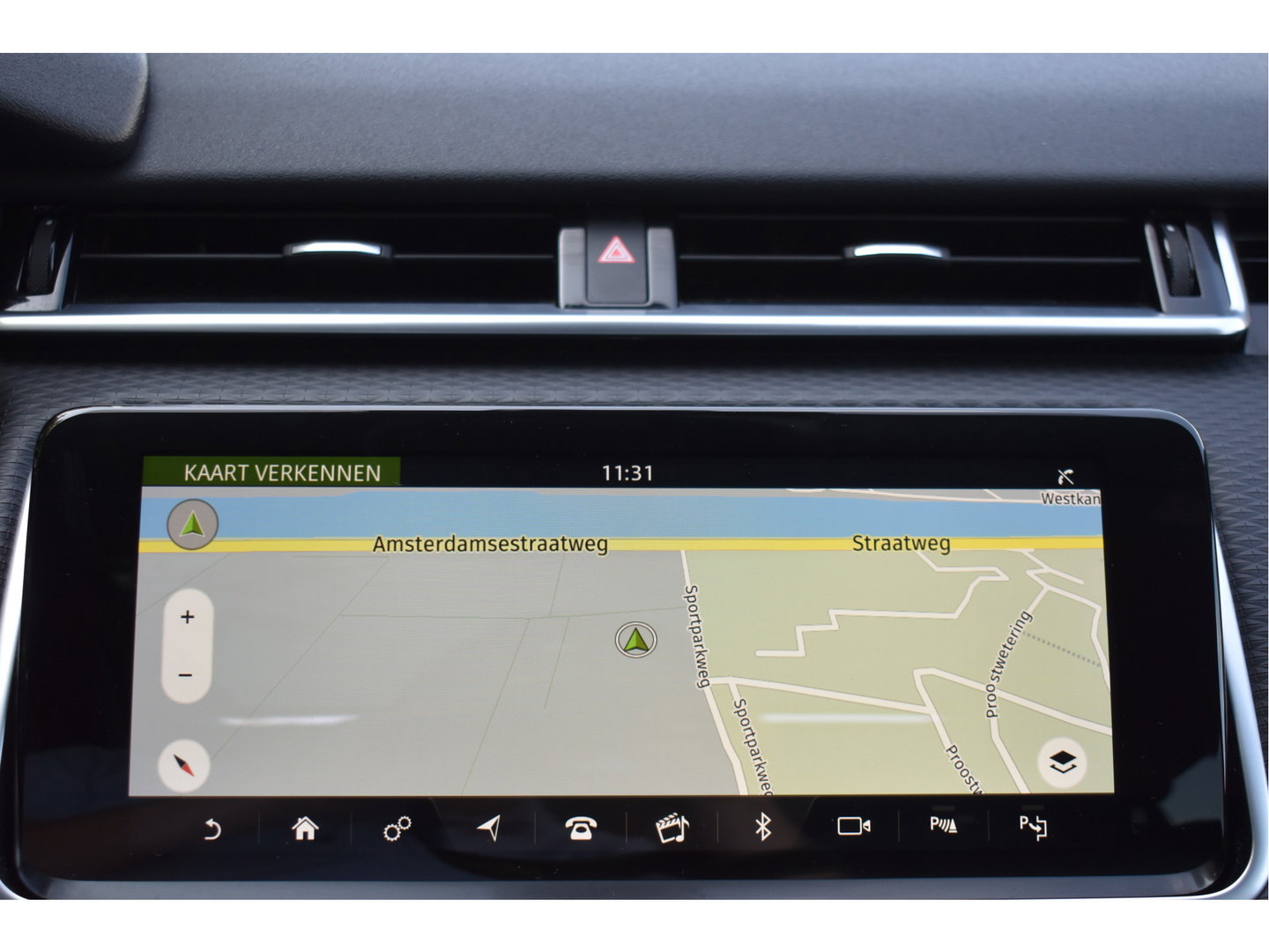 Land Rover Range Rover Velar 2.0 P250 Turbo AWD R-Dynamic Drive Pro Pack | Keyless | Digitale tellers | Pano.dak | Carplay | Adapt.CC | Camera | Meridian | Elekt.stoelen