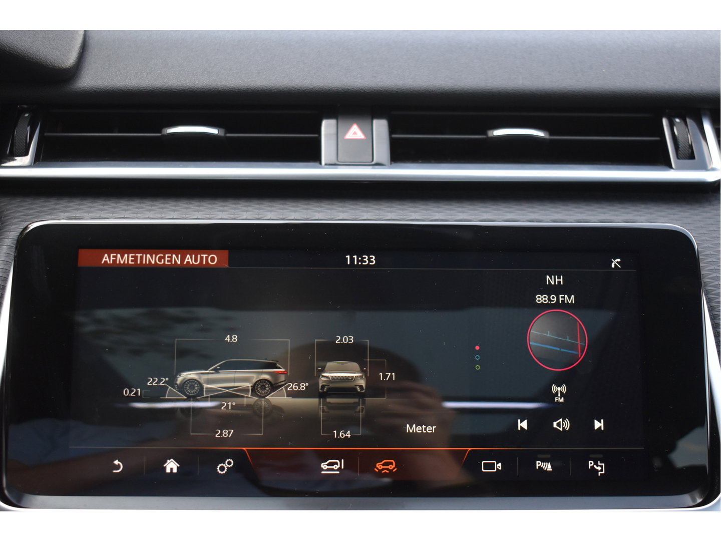 Land Rover Range Rover Velar 2.0 P250 Turbo AWD R-Dynamic Drive Pro Pack | Keyless | Digitale tellers | Pano.dak | Carplay | Adapt.CC | Camera | Meridian | Elekt.stoelen