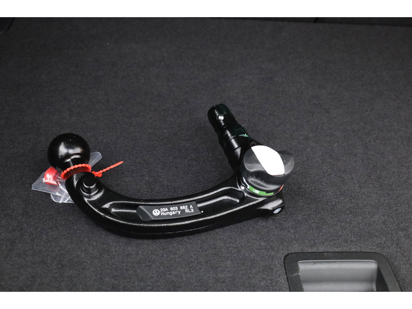 Volkswagen T-Roc 1.5 TSI R-Line Black Style | Pano | Adapt. Cruise | 19'' | IQ. Light | Camera | Afn. Trekhaak