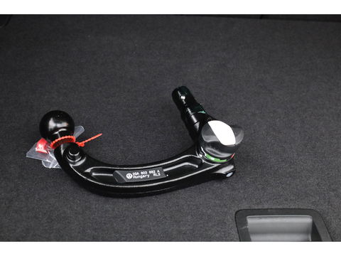 Volkswagen T-Roc 1.5 TSI R-Line Black Style | Pano | Adapt. Cruise | 19'' | IQ. Light | Camera | Afn. Trekhaak