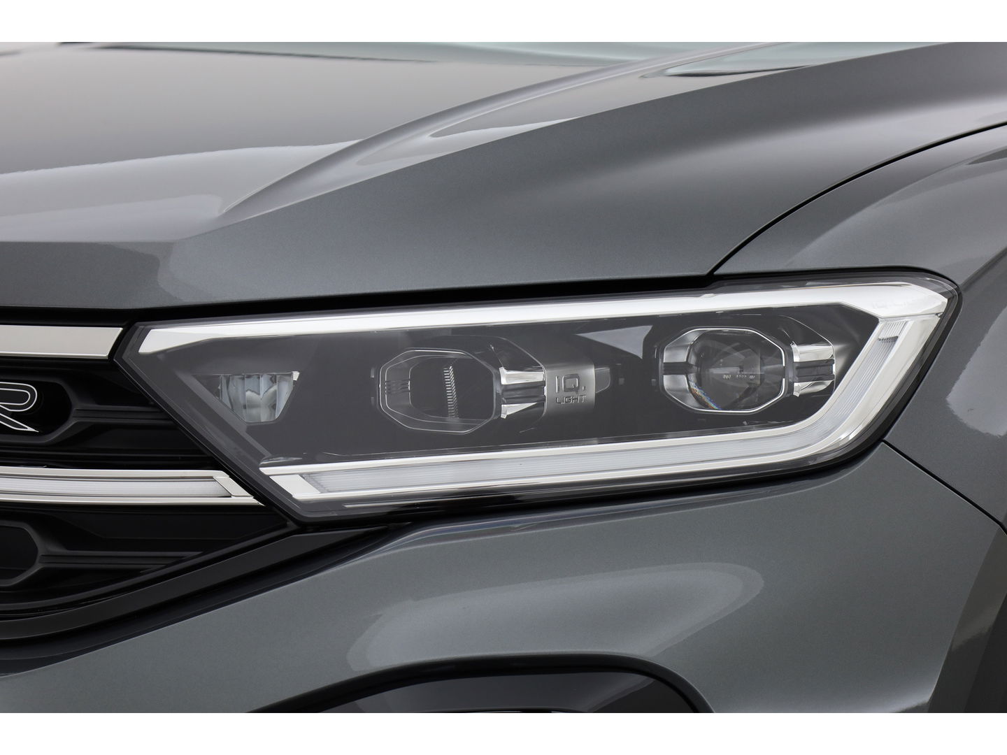 Volkswagen T-Roc 1.5 TSI R-Line Black Style | Pano | Adapt. Cruise | 19'' | IQ. Light | Camera | Afn. Trekhaak