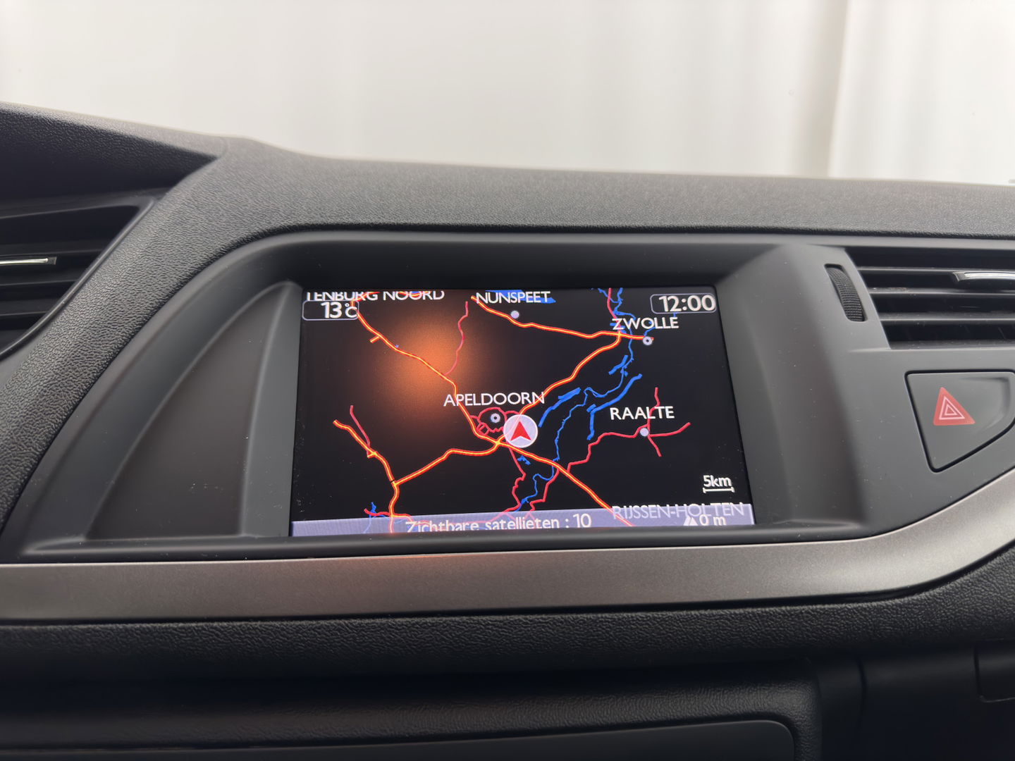 Citroën C5 1.6 e-HDi Collection Business Aut. * NAVI-FULLMAP | SPORT-SEATS | SHIFT-PADDLES | PDC | ECC | PRIVACY-GLASS | TOWBAR | 17 "ALU*