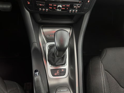 Citroën C5 1.6 e-HDi Collection Business Aut. * NAVI-FULLMAP | SPORT-SEATS | SHIFT-PADDLES | PDC | ECC | PRIVACY-GLASS | TOWBAR | 17 "ALU*